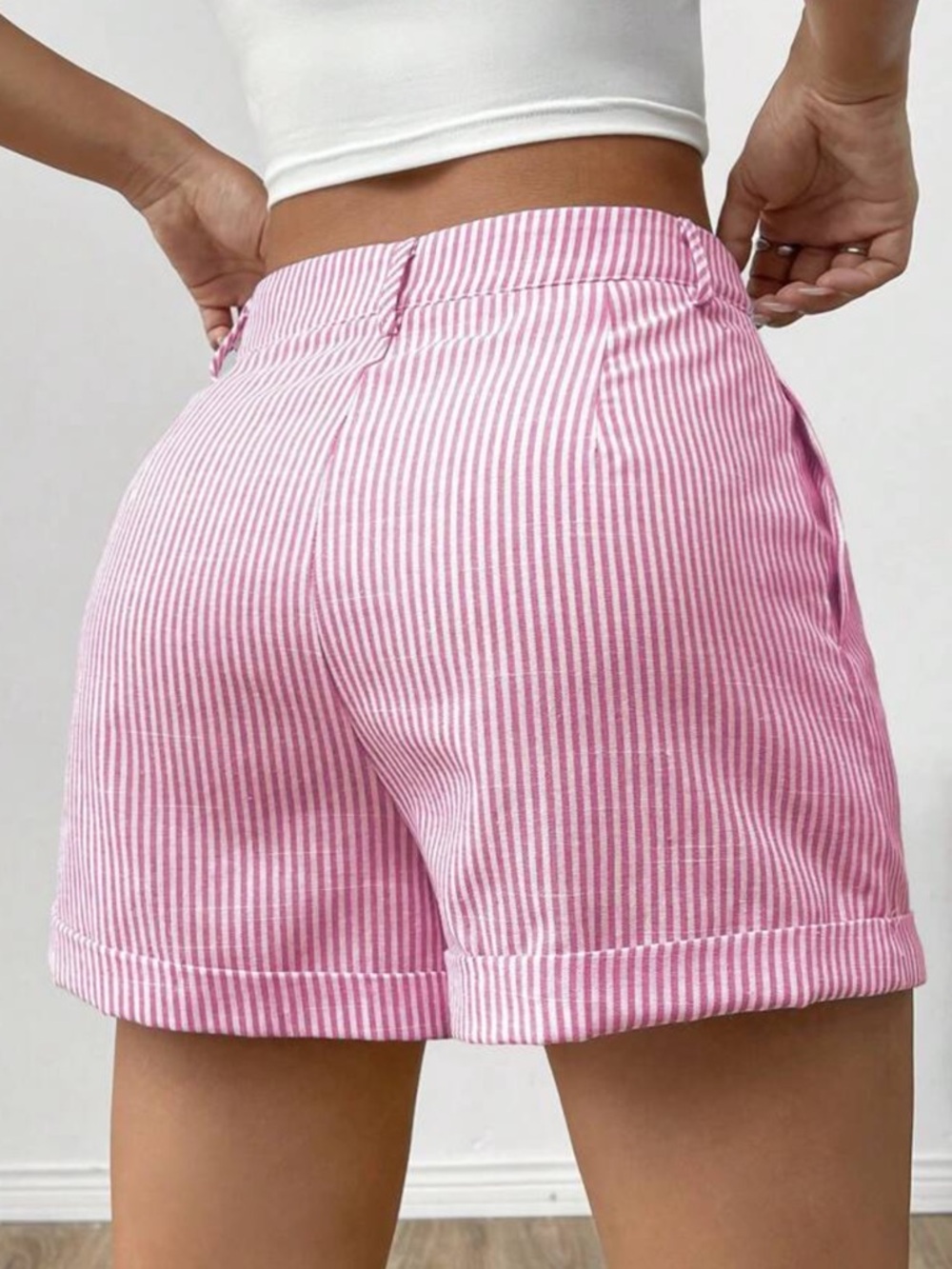 High-Waist Pink Striped Women's Shorts - L - Picture 2 of 6